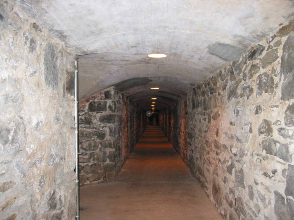 IMG_0161.JPG, 5/18/2006, 250 kB