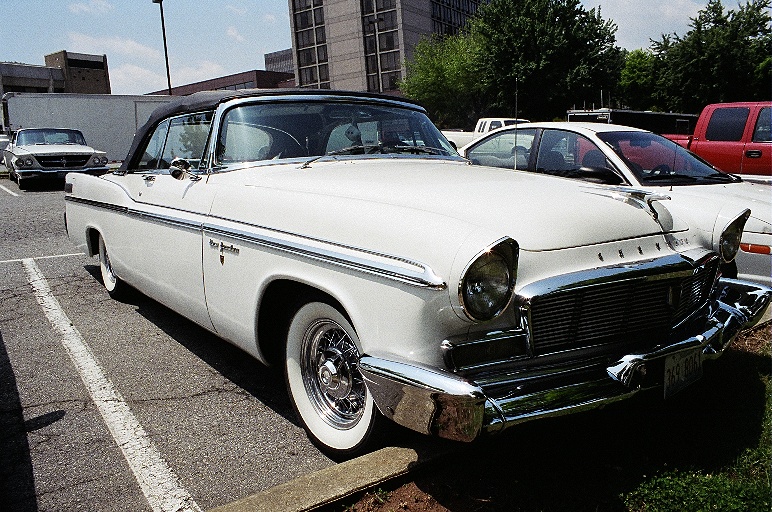 53930016.JPG, 5/21/2006, 264 kB