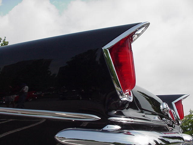 300-E Fin .jpg, 6/6/2006, 34 kB