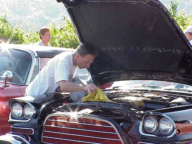 lot10.JPG, 9/9/03, 67 kB