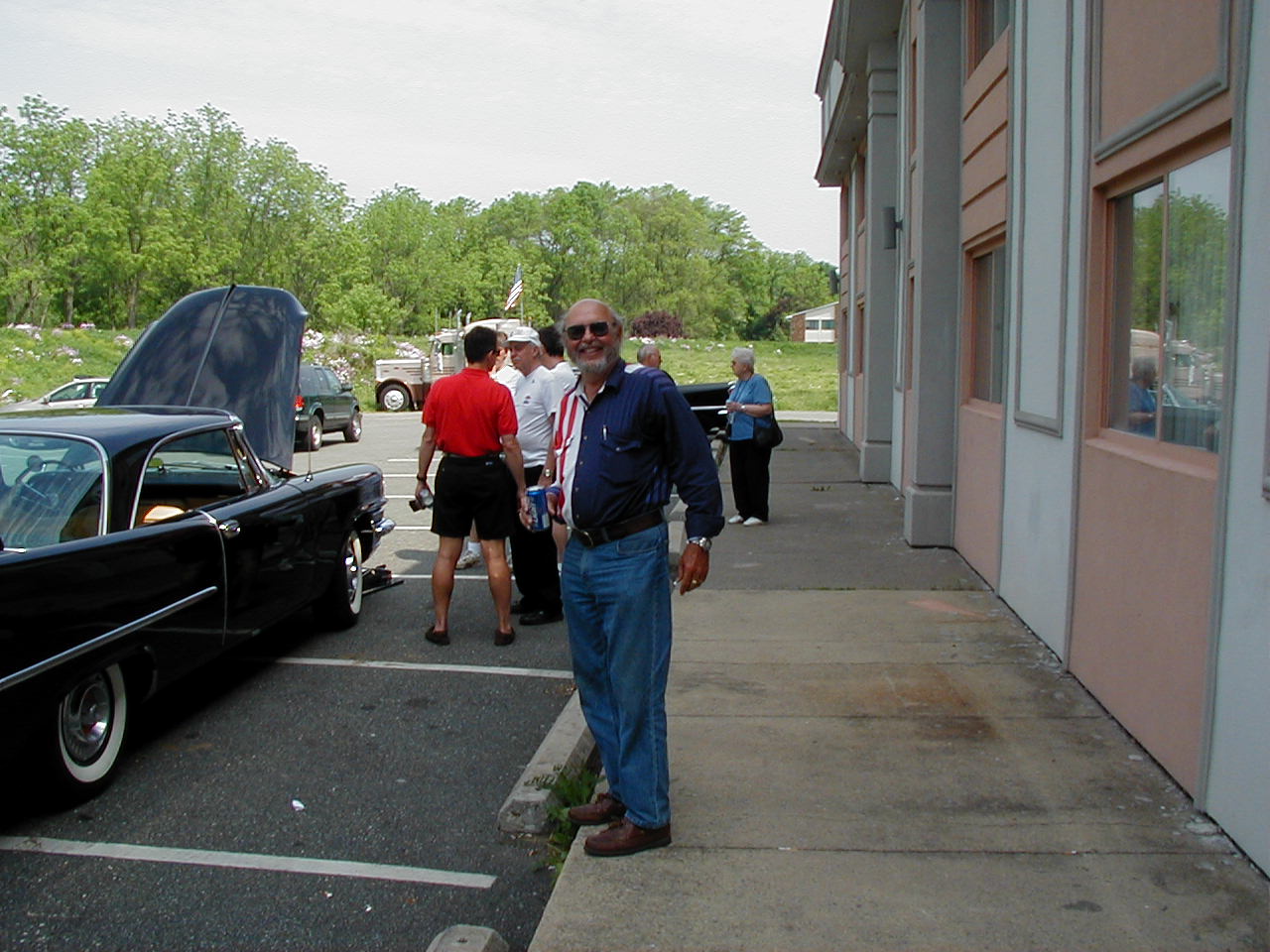 P5150050.jpg, 5/17/04, 193 kB