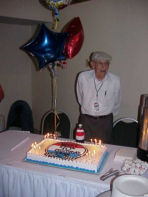 v3.JPG, 5/17/04, 39 kB