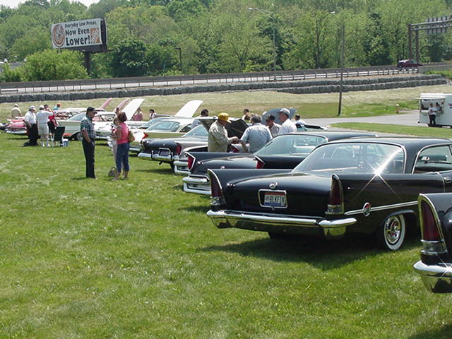 Fins.jpg, 5/22/04, 76 kB