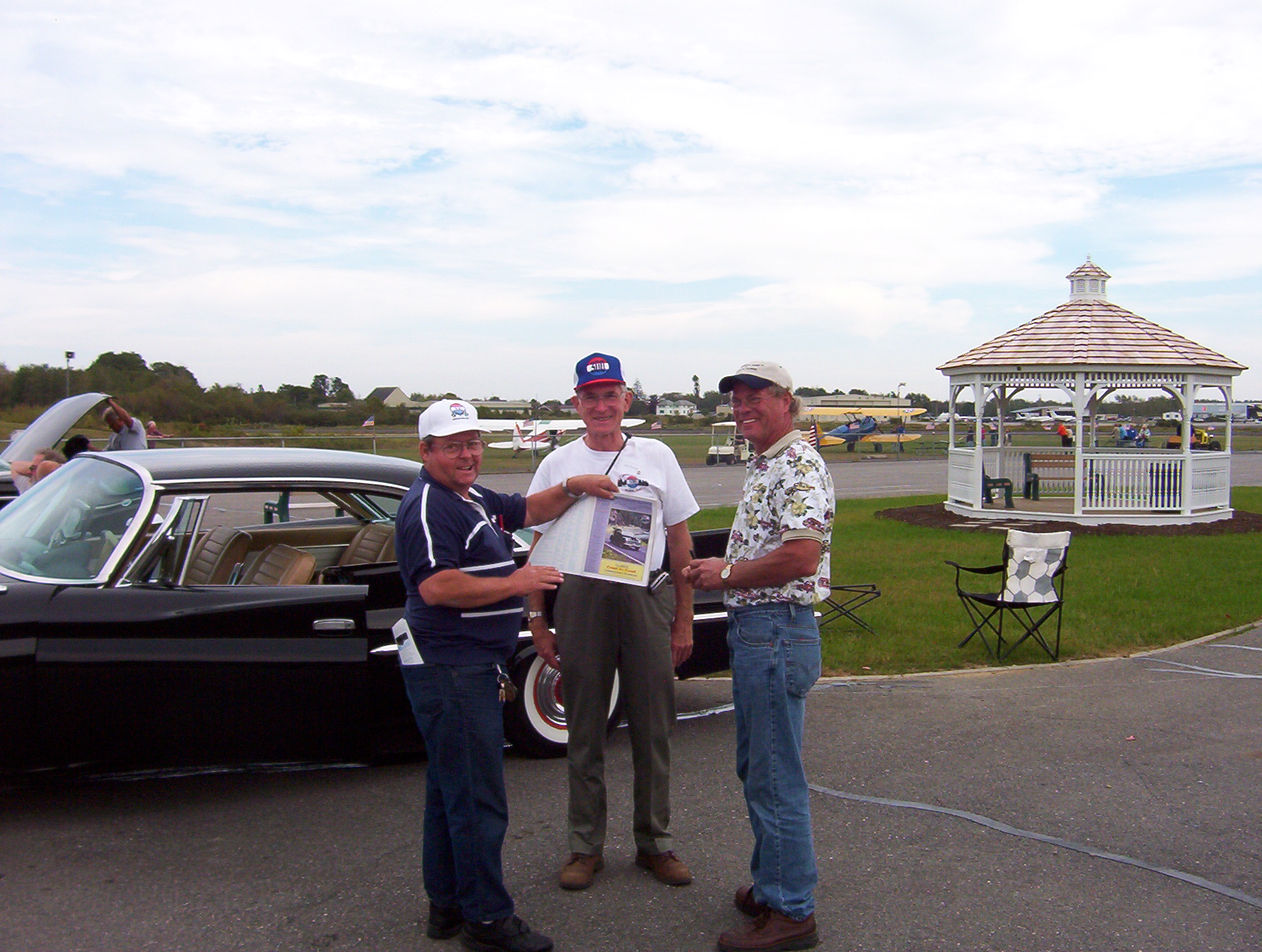 100_1970.JPG, 10/1/04, 689 kB