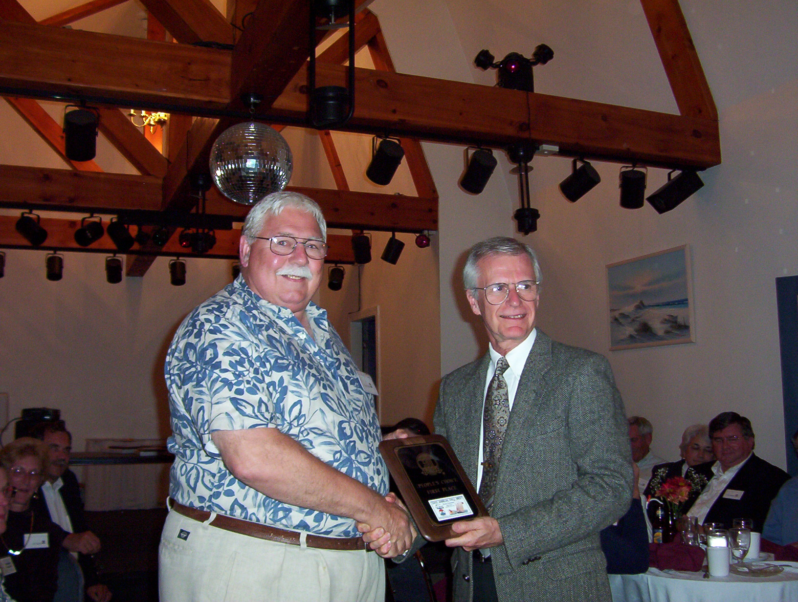 100_1989.JPG, 10/1/04, 769 kB