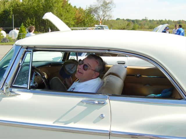 DSC00694.JPG, 9/28/04, 60 kB