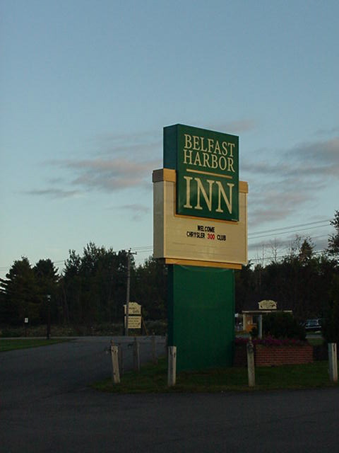 MVC-003S_1.JPG, 9/28/04, 62 kB