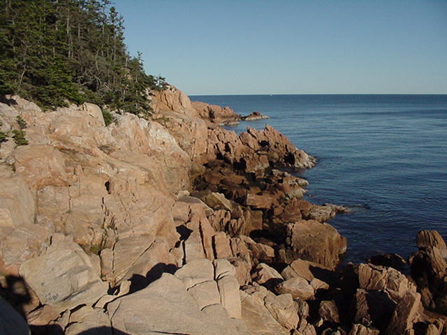 MVC-007S.JPG, 10/2/04, 59 kB