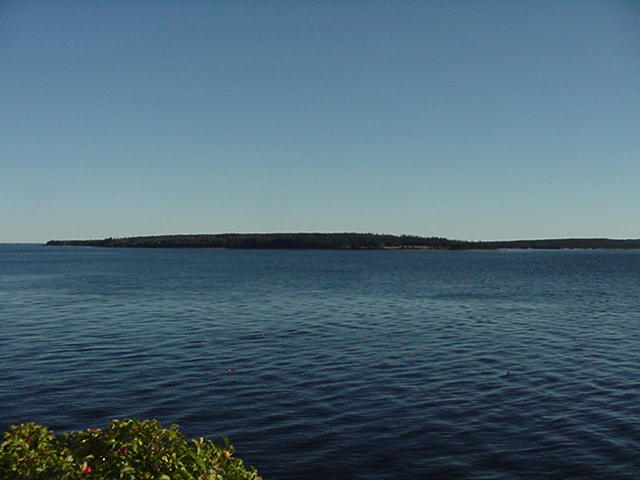 MVC-012S.JPG, 10/2/04, 33 kB