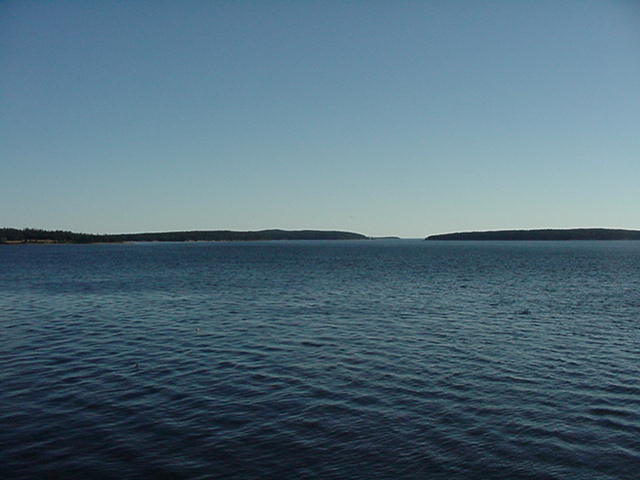 MVC-013S.JPG, 10/2/04, 34 kB