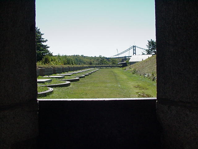 MVC-14S.JPG, 10/2/04, 33 kB