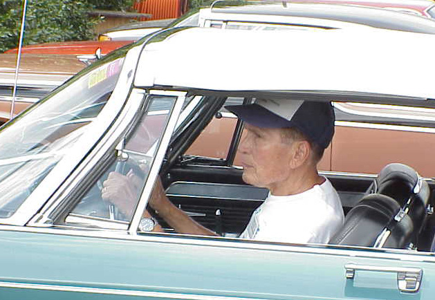 MVC-032S.JPG, 9/17/02, 119 kB