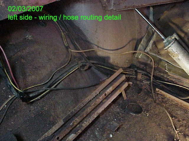 convtop019.JPG, 2/18/2007, 80 kB