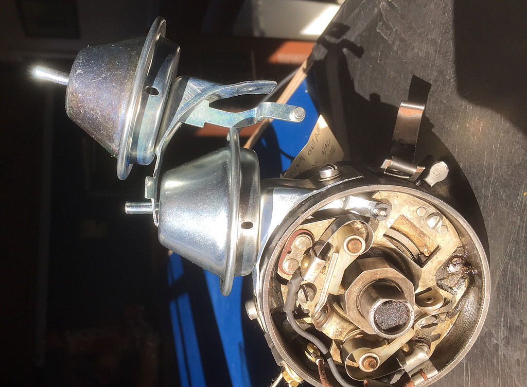 Distributor Vacuum Advance