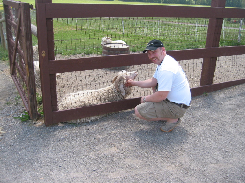 IMG_0163.JPG, 5/18/2006, 331 kB