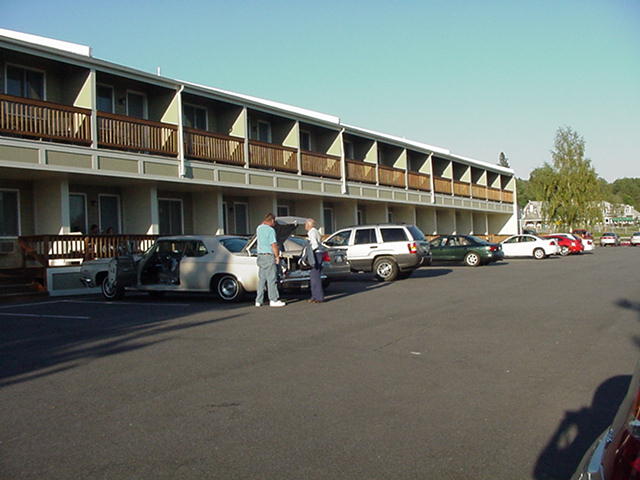 MVC-03S.JPG, 10/2/04, 44 kB