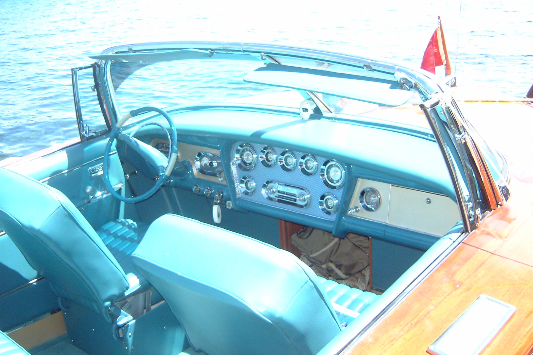 300_128.jpg, 8/24/2005, 539 kB